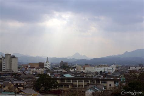 大分県中津市 天気 - 空の下で語る街の物語